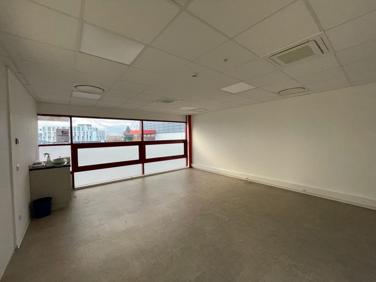 Local d'activité Obernai 4040m² Location local d'activité Obernai Bas-Rhin OLACT2427696 5